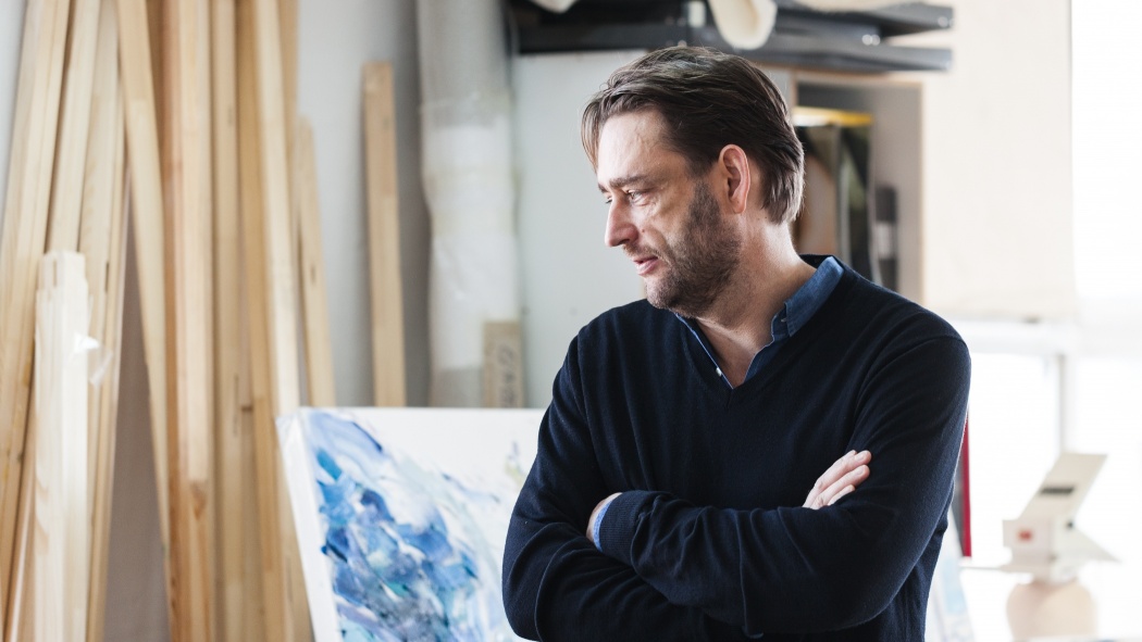 Erik Schmidt in his Berlin Apartment with Vitsœ