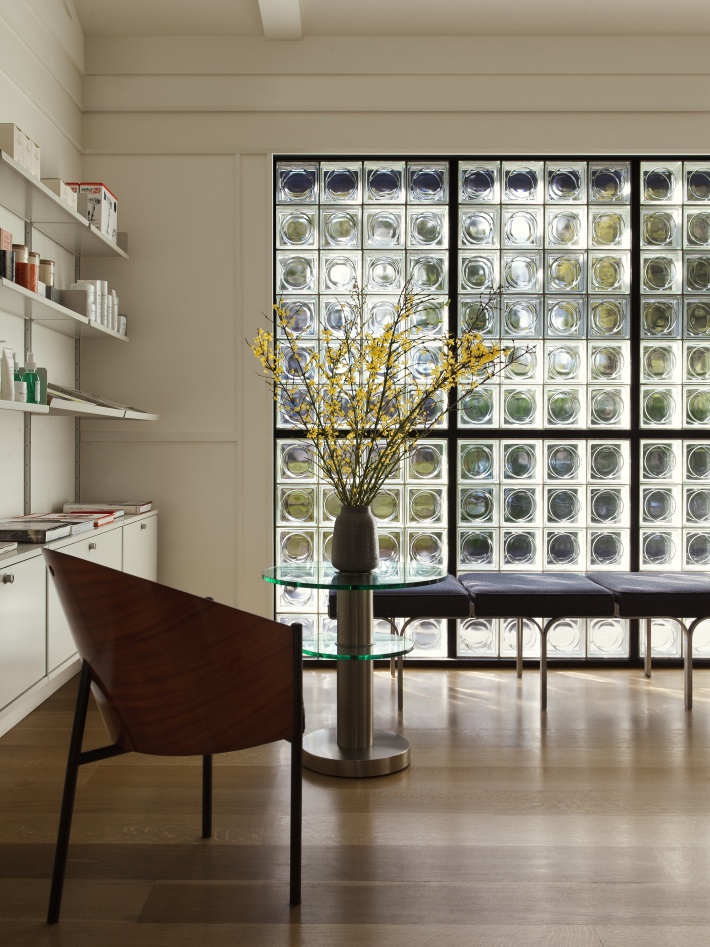 The Archers Los Angeles interior with Vitsoe’s 606 Universal Shelving System by Dieter Rams