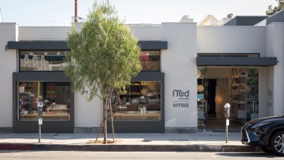 Front of Vitsœ shop in Los Angeles, California (USA)