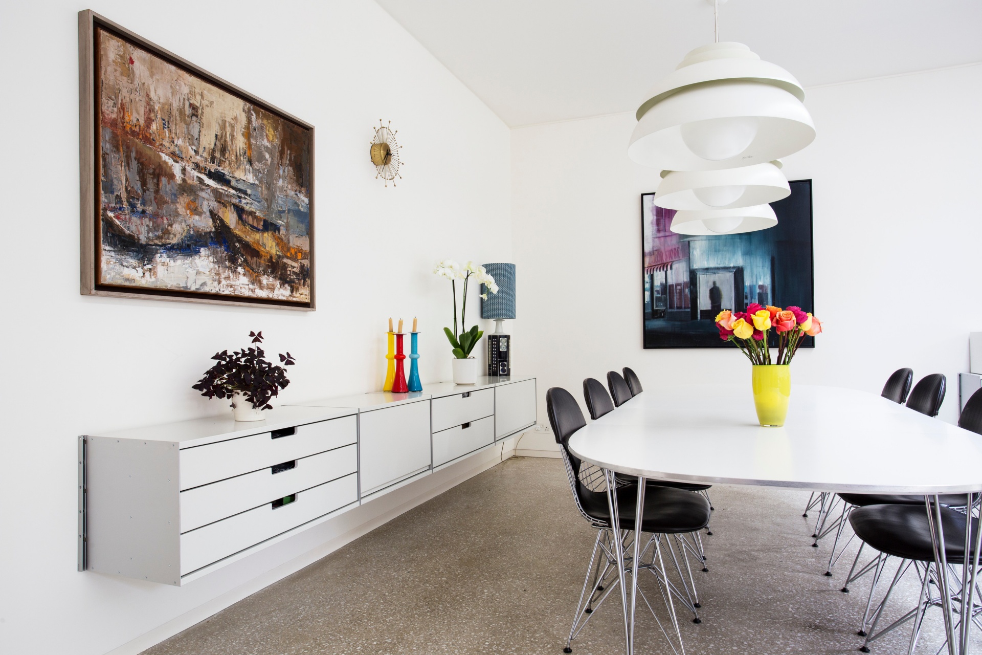 Gallery 606 Universal Shelving System Vitsœ