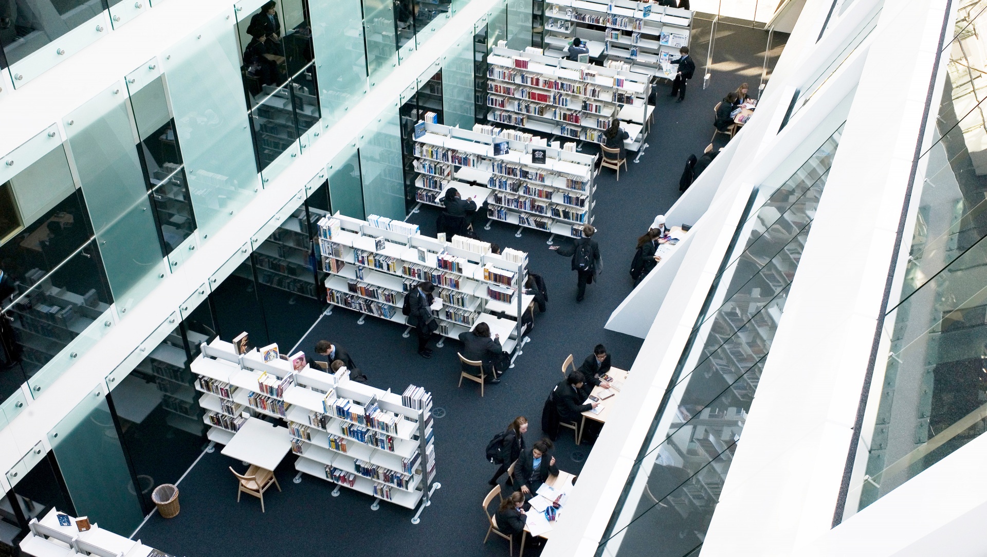 Library with 606 Universal Shelving System