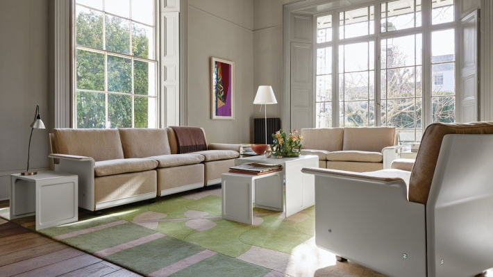 Set of 620 Chair and three seater sofas in a living room