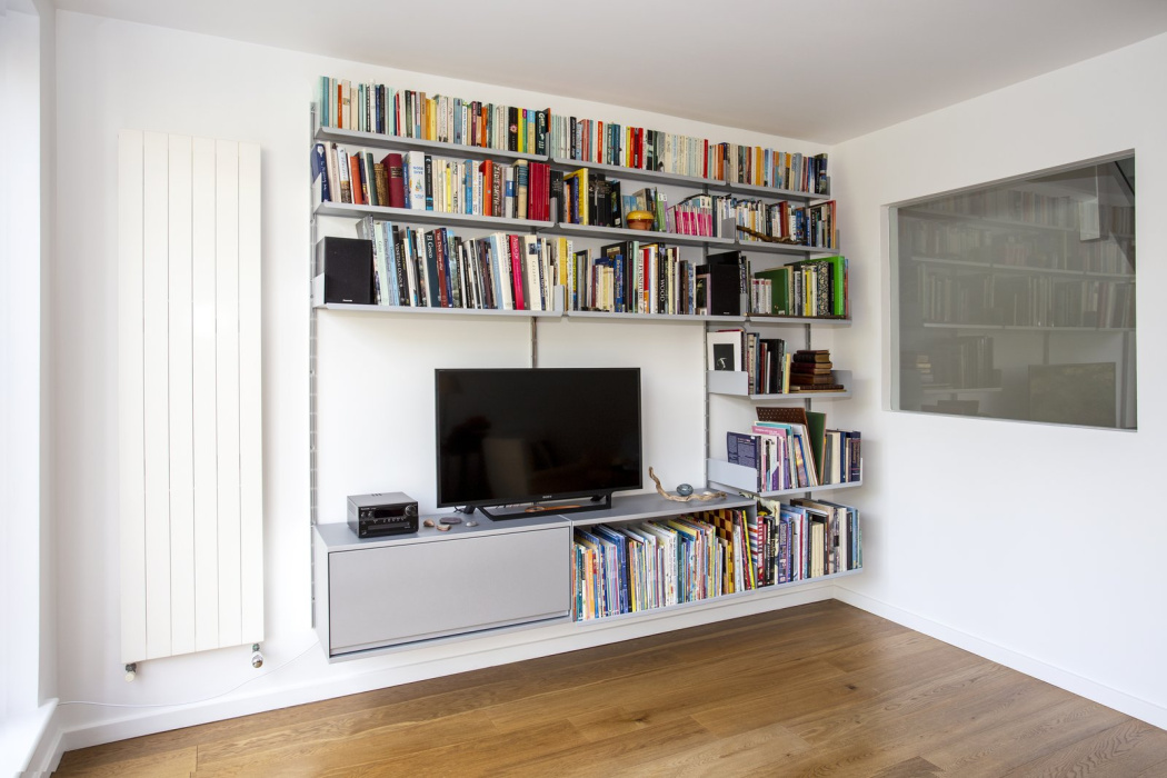 shelving system for TV and books